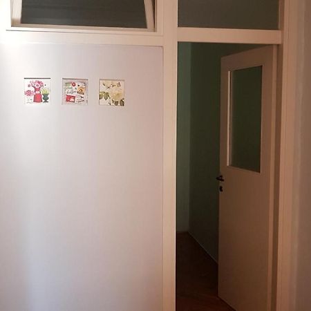 Apartment Viktor,Parking Осиек Экстерьер фото