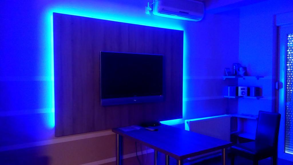 Apartment Viktor,Parking Осиек Экстерьер фото