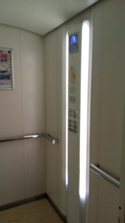 Apartment Viktor,Parking Осиек Экстерьер фото
